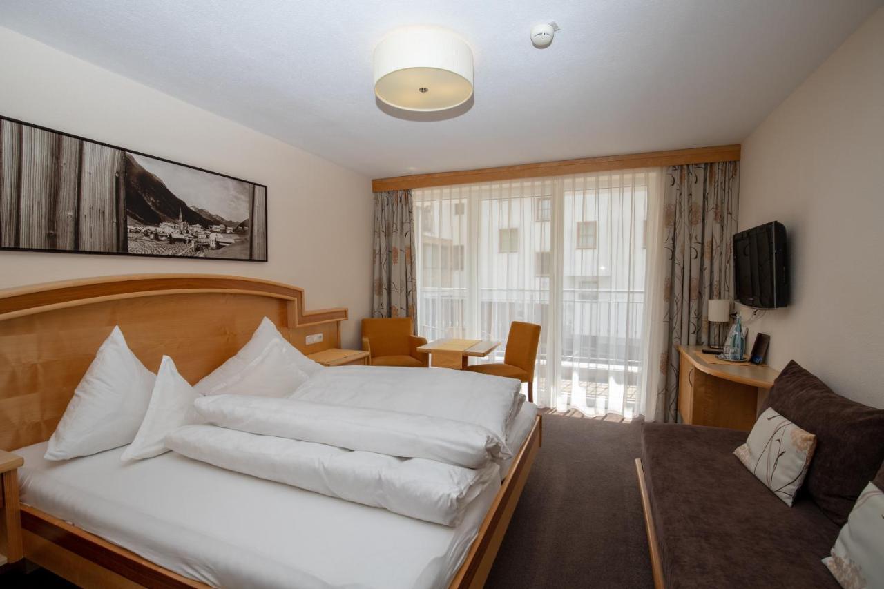 Hotel Charly Ischgl Exteriör bild