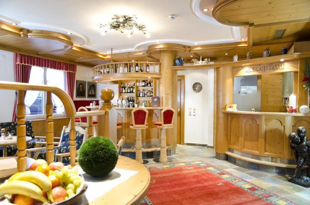 Hotel Charly Ischgl Exteriör bild